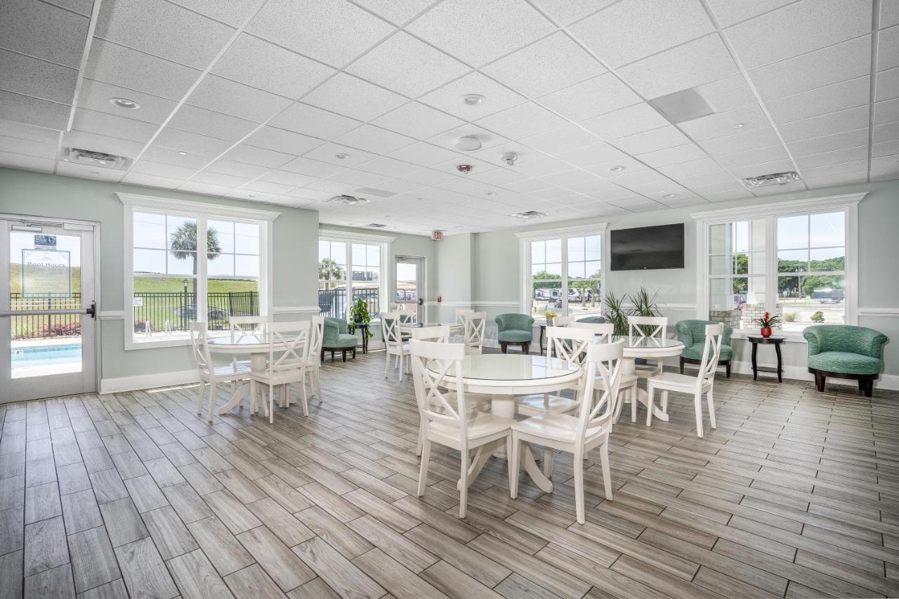 Lighthouse Suites - Best Western Signature Collection Emerald Isle Exterior photo
