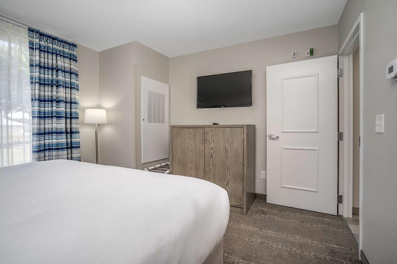 Lighthouse Suites - Best Western Signature Collection Emerald Isle Exterior photo