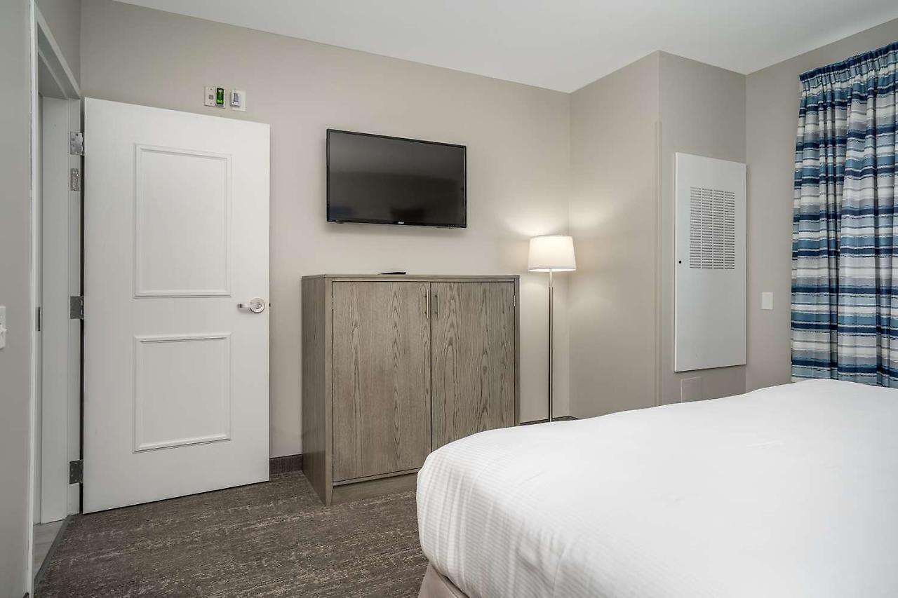 Lighthouse Suites - Best Western Signature Collection Emerald Isle Exterior photo
